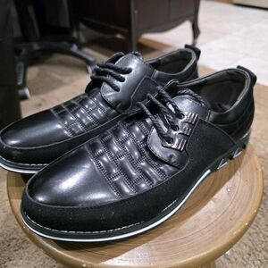 Source Unknown Black Textured Oxfords